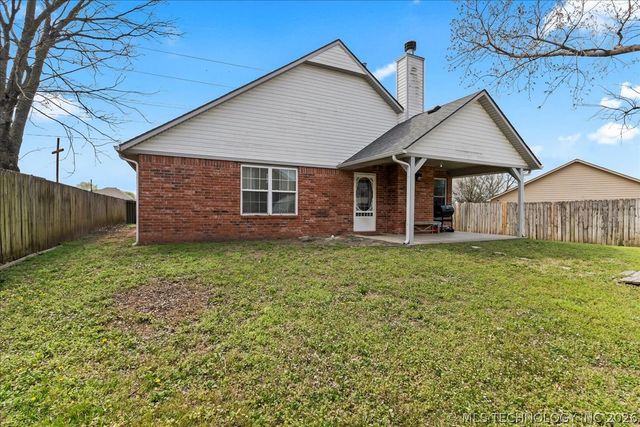21411 E 36th Street S, Broken Arrow, OK 74014