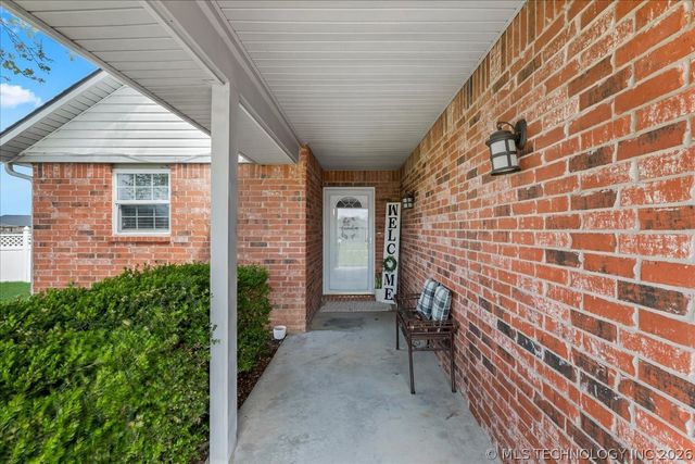 21411 E 36th Street S, Broken Arrow, OK 74014