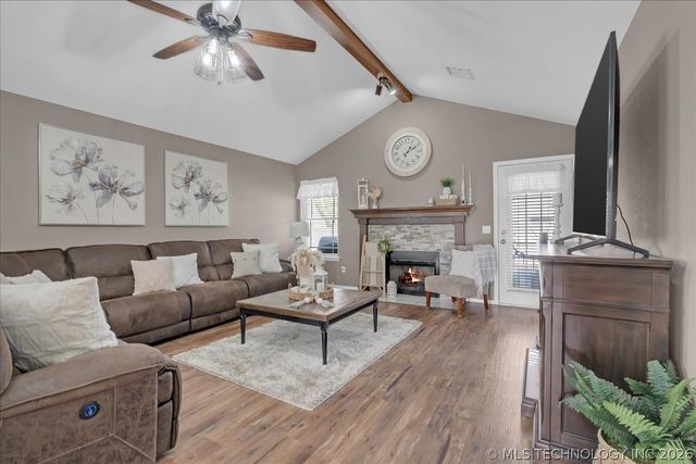 21411 E 36th Street S, Broken Arrow, OK 74014