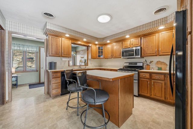 4539 N River Road, Janesville, WI 53545