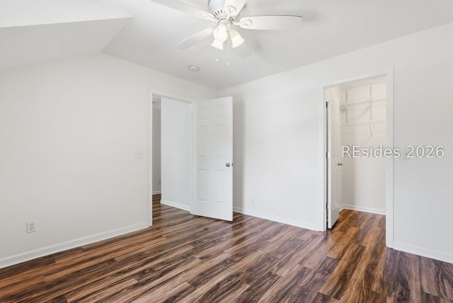 8 Winterberry Ln, Bluffton, SC 29910