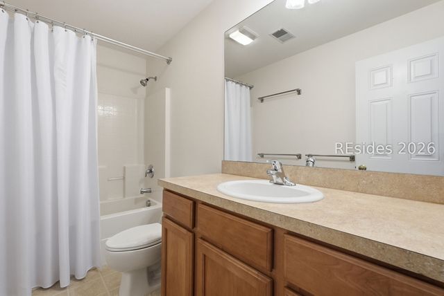 8 Winterberry Ln, Bluffton, SC 29910