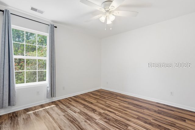 8 Winterberry Ln, Bluffton, SC 29910