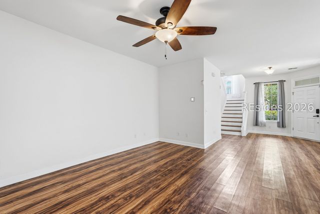 8 Winterberry Ln, Bluffton, SC 29910