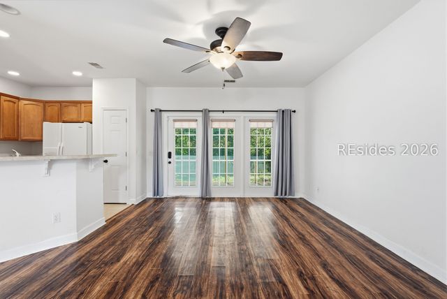 8 Winterberry Ln, Bluffton, SC 29910