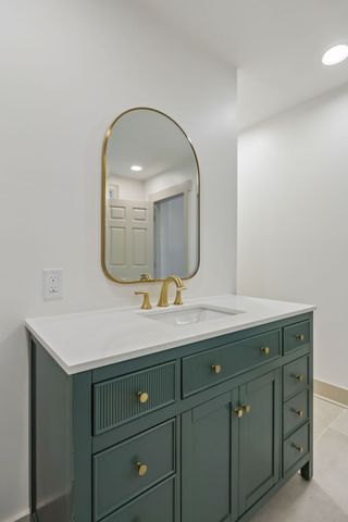2408A Inga St, Nashville, TN 37206