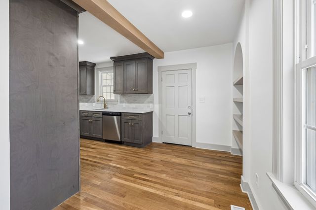 2408A Inga St, Nashville, TN 37206