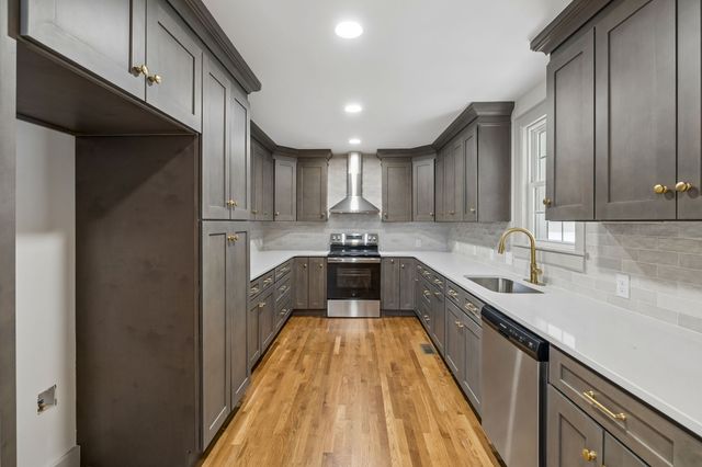 2408A Inga St, Nashville, TN 37206