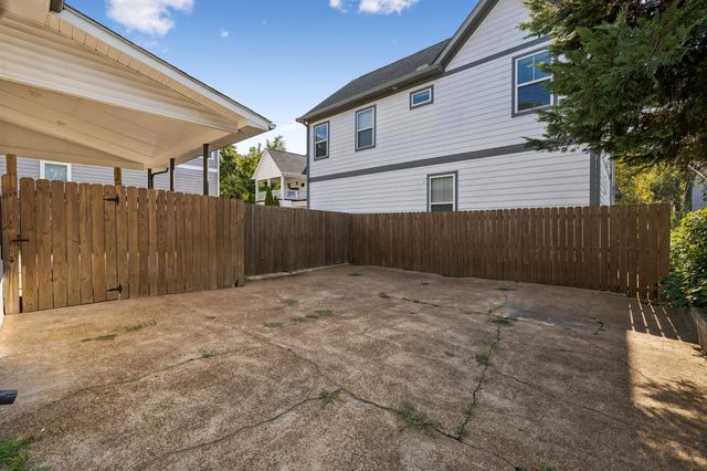 2408A Inga St, Nashville, TN 37206