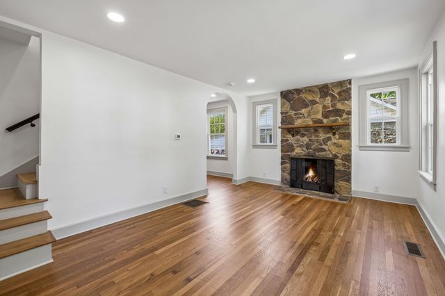 2408A Inga St, Nashville, TN 37206