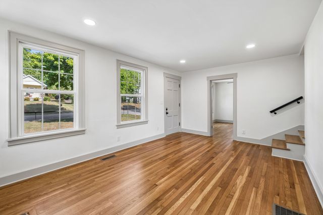 2408A Inga St, Nashville, TN 37206