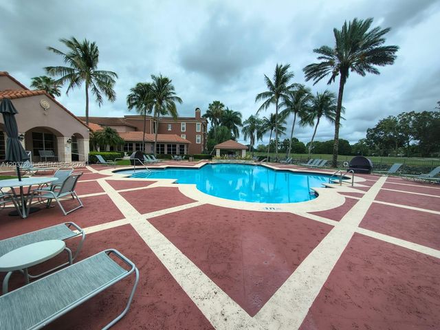 11771 Saint Andrews Place 104, Wellington, FL 33414