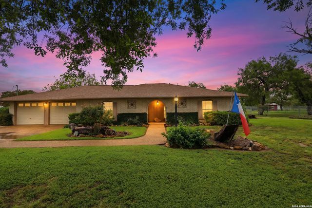 7970 KNOWLTON RD, San Antonio, TX 78263