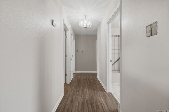 7970 KNOWLTON RD, San Antonio, TX 78263