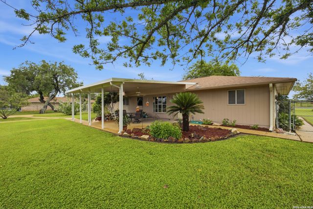 7970 KNOWLTON RD, San Antonio, TX 78263