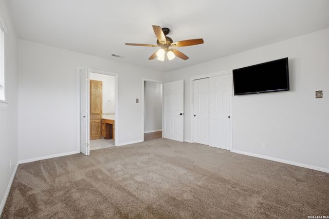 7970 KNOWLTON RD, San Antonio, TX 78263