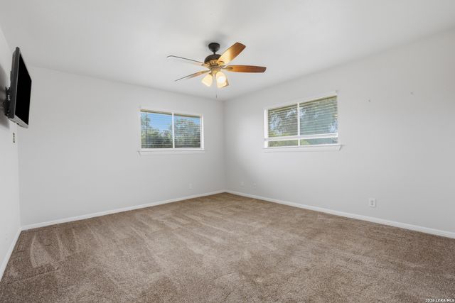 7970 KNOWLTON RD, San Antonio, TX 78263