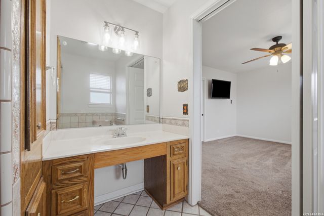 7970 KNOWLTON RD, San Antonio, TX 78263