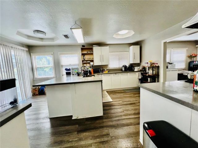 915 W 21st, Los Angeles, CA 90007