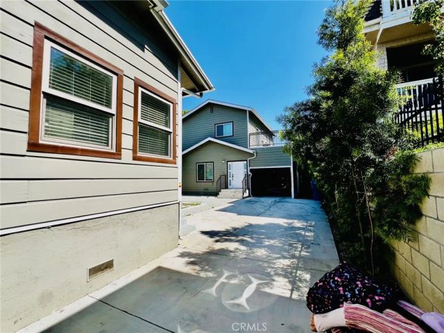 915 W 21st, Los Angeles, CA 90007