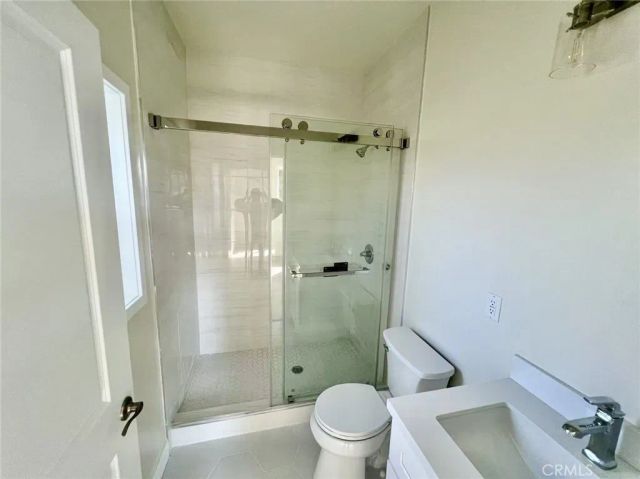 915 W 21st, Los Angeles, CA 90007