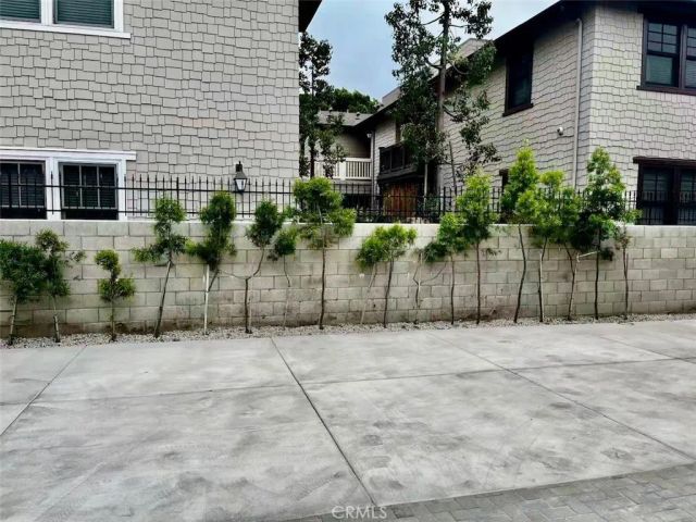 915 W 21st, Los Angeles, CA 90007