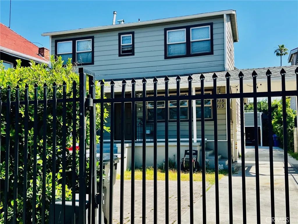 915 W 21st, Los Angeles, CA 90007