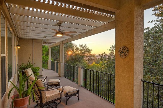 4367 Newland Heights Dr, Rocklin, CA 95765