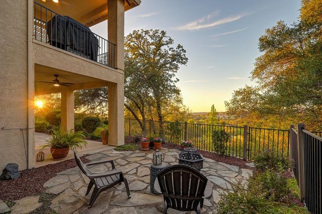 4367 Newland Heights Dr, Rocklin, CA 95765
