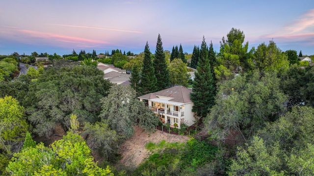 4367 Newland Heights Dr, Rocklin, CA 95765