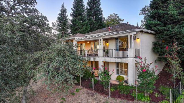 4367 Newland Heights Dr, Rocklin, CA 95765