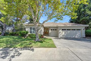 4367 Newland Heights Dr, Rocklin, CA 95765