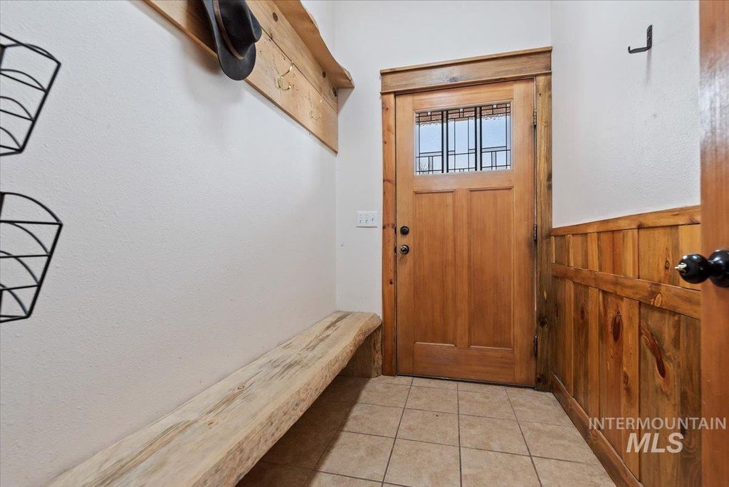 675 W Russell Dr, Prairie, ID 83647 photo 27