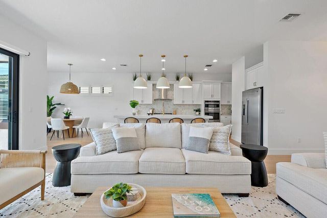 13197 Alton Road, Palm Beach Gardens, FL 33418