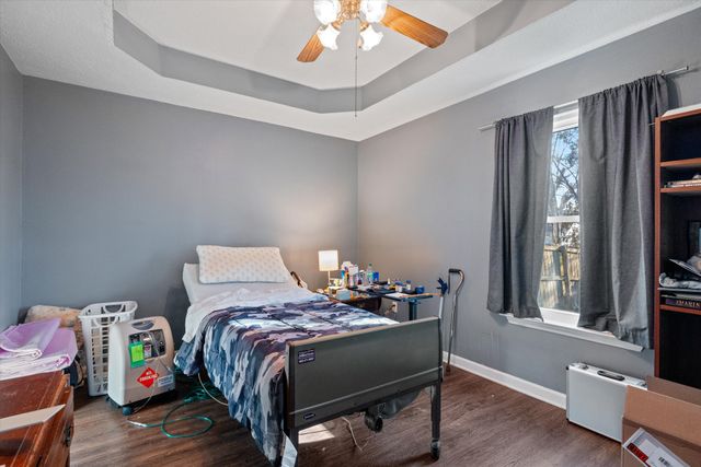 585 Cedar Bend Ln, La Vergne, TN 37086