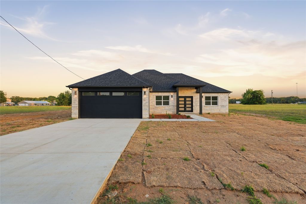 130 Cedar Elm Road, Trinidad, TX 75163