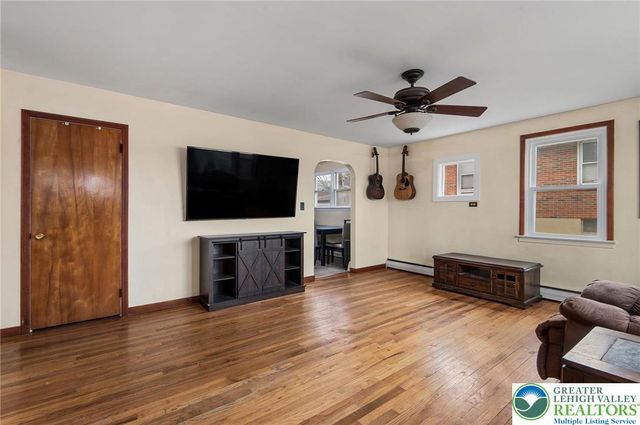 1905 South 3rd, Allentown City, PA 18103