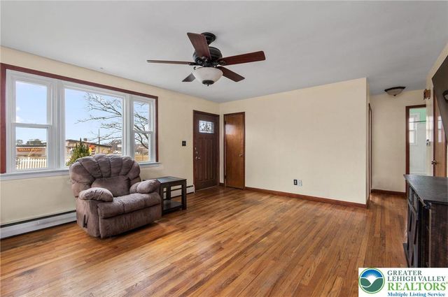 1905 South 3rd, Allentown City, PA 18103