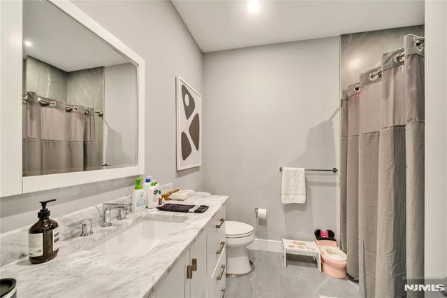 23 Legion Drive 202, Cresskill, NJ 07626