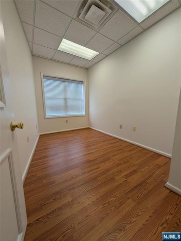 263 Main Street, Hackensack, NJ 07601