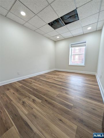 263 Main Street, Hackensack, NJ 07601