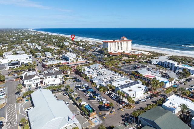 211 BEACH Avenue, Atlantic Beach, FL 32233