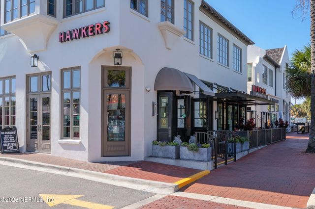 211 BEACH Avenue, Atlantic Beach, FL 32233