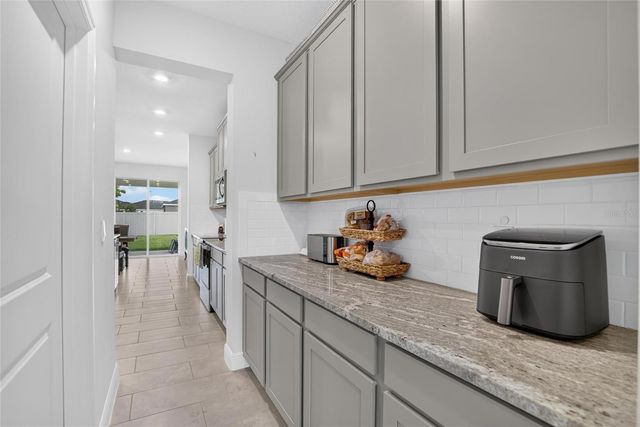 5633 HAWKS CAY STREET, Apollo Beach, FL 33572
