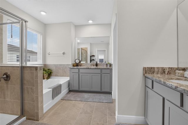 5633 HAWKS CAY STREET, Apollo Beach, FL 33572