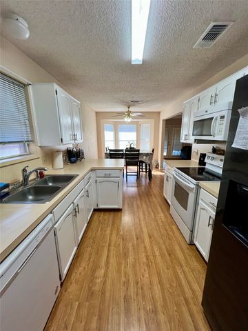 5920 Hilltop Drive, Watauga, TX 76148