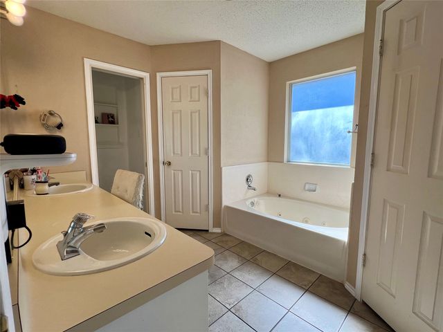 5920 Hilltop Drive, Watauga, TX 76148