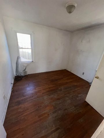 3506 Brownell Boulevard, Flint, MI 48504