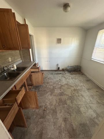 3506 Brownell Boulevard, Flint, MI 48504