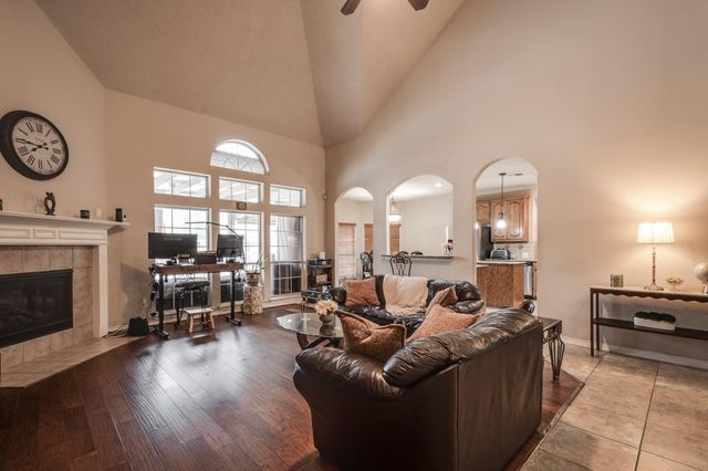 9518 Alabaster Oaks Lane, Humble, TX 77396
